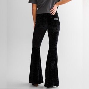 Wrangler Retro Black Velvet Trumpet Flare Pants Women's 29x34 High Rise Stretch